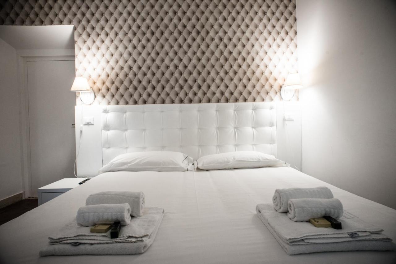 Flowers Apartments Рим Экстерьер фото